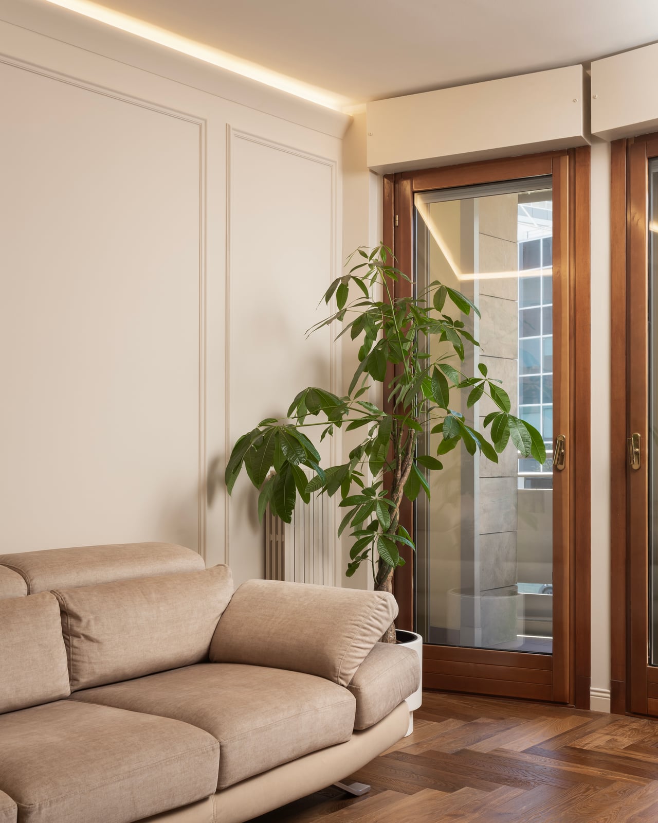 BR 1 — Luce ed eleganza, foto 1