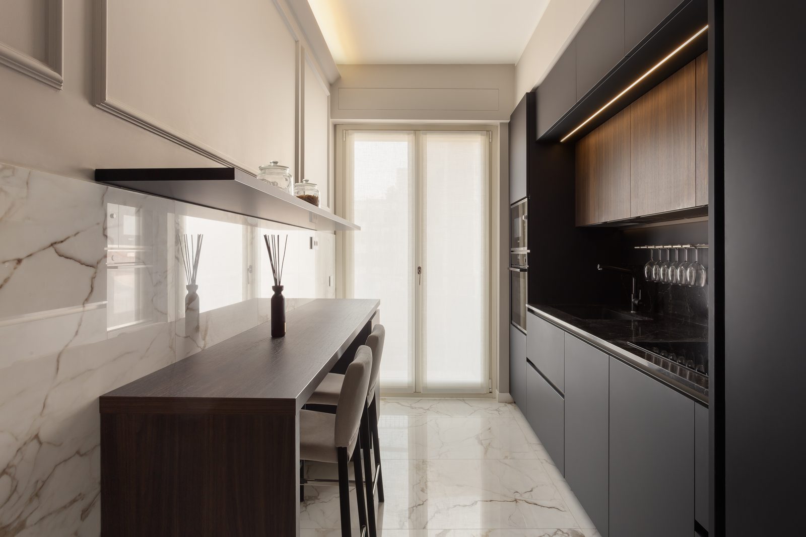 FR 1 — A tailored reinterpretation, photo 3