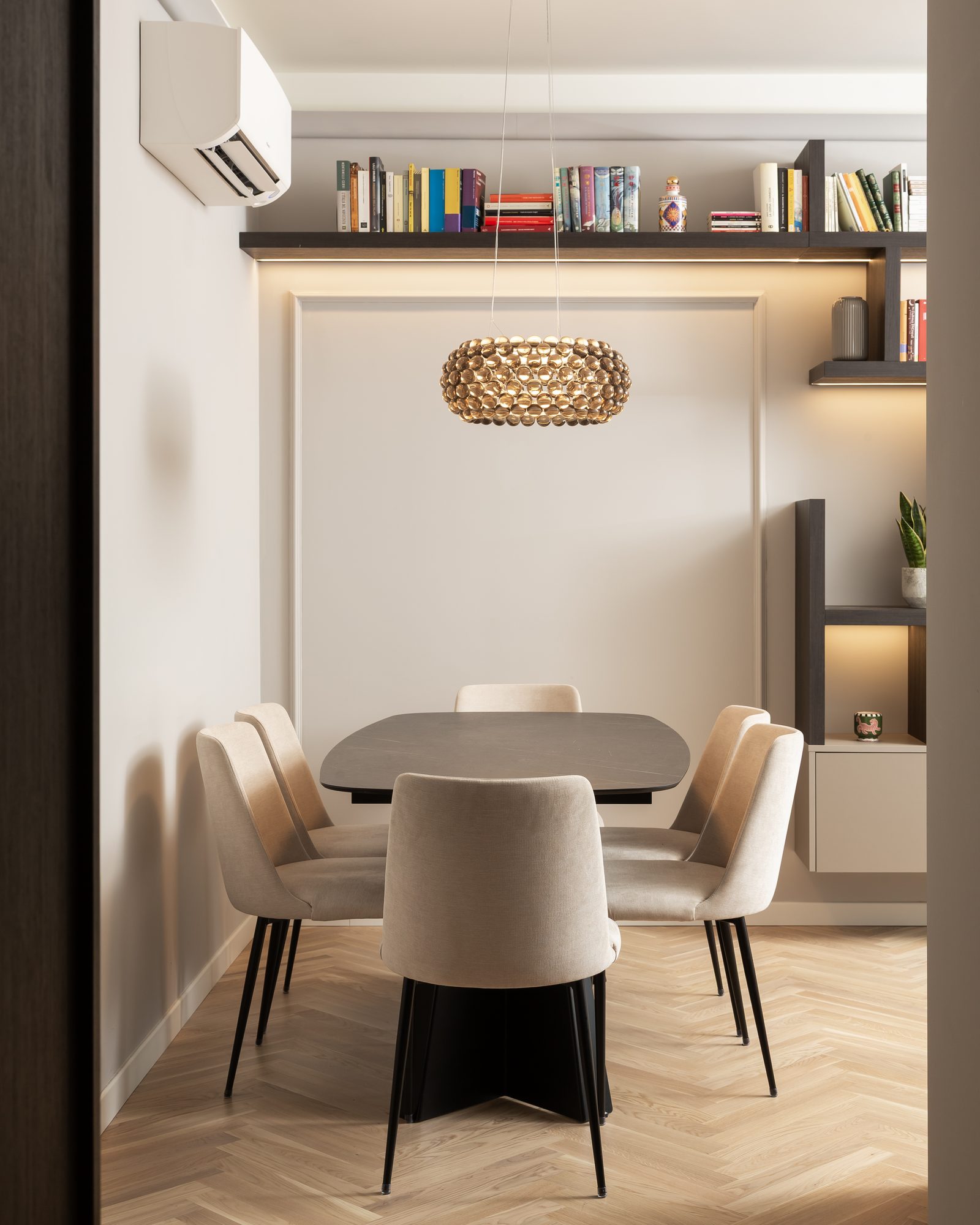 FR 1 — A tailored reinterpretation, photo 13