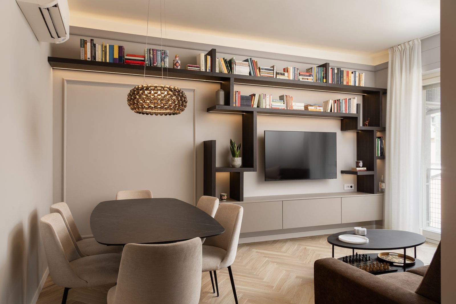 FR 1 — A tailored reinterpretation, photo 14