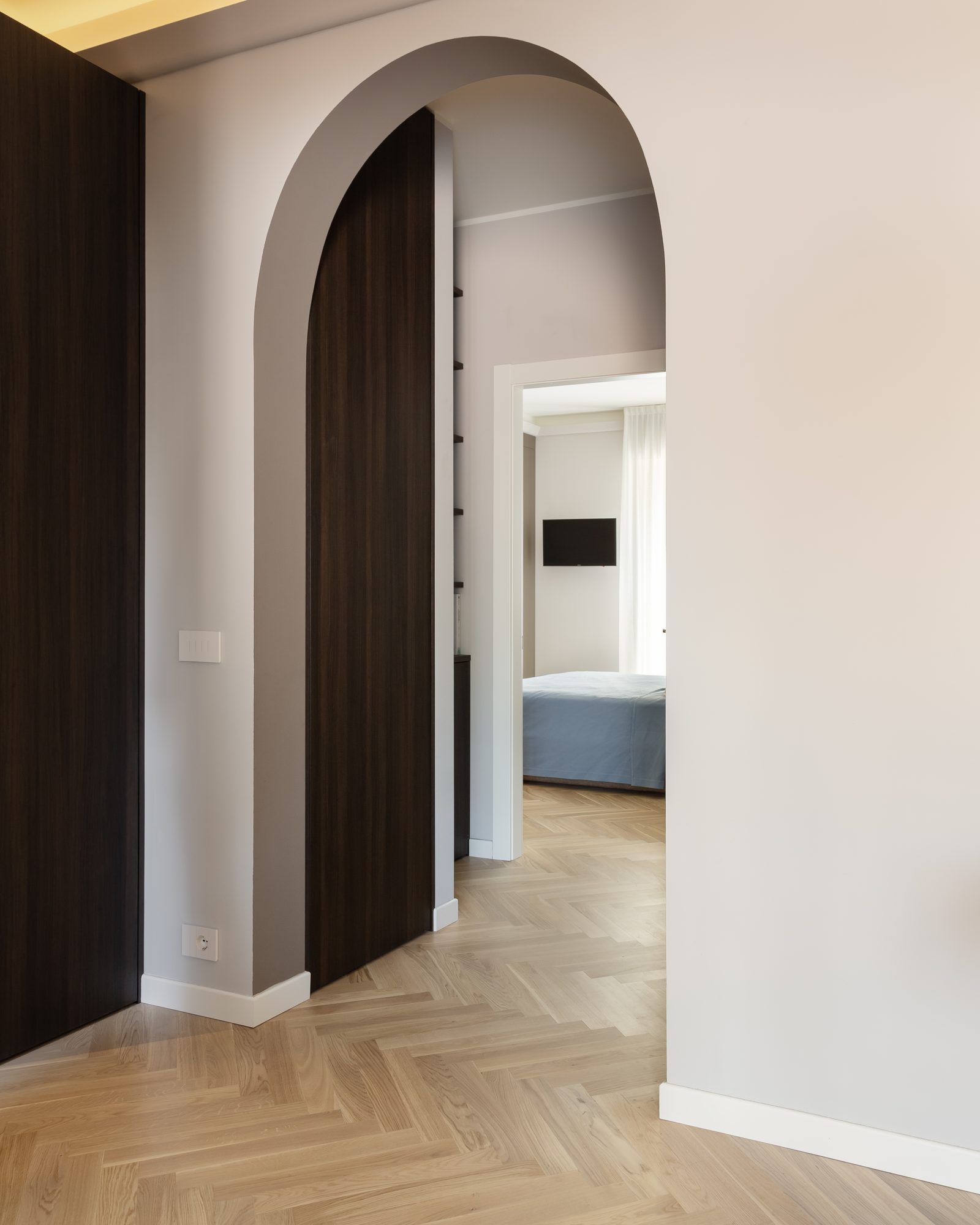 FR 1 — A tailored reinterpretation, photo 17