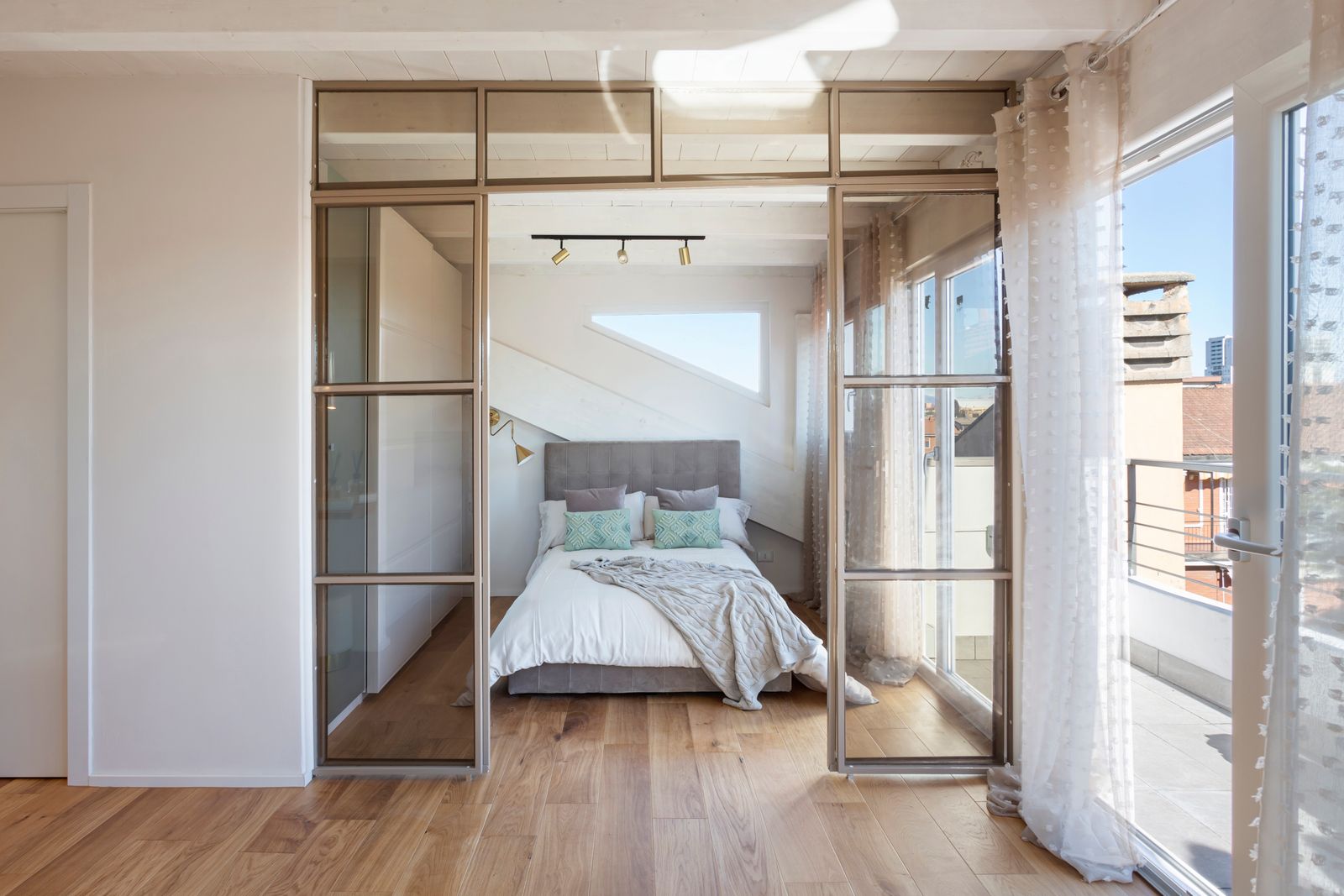 G22 — Un sottotetto mini, foto 11